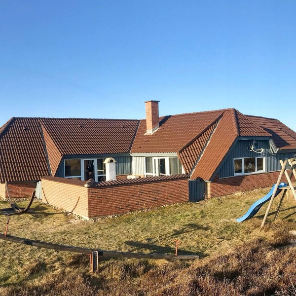 Pet friendly home in Hvide Sande with sauna