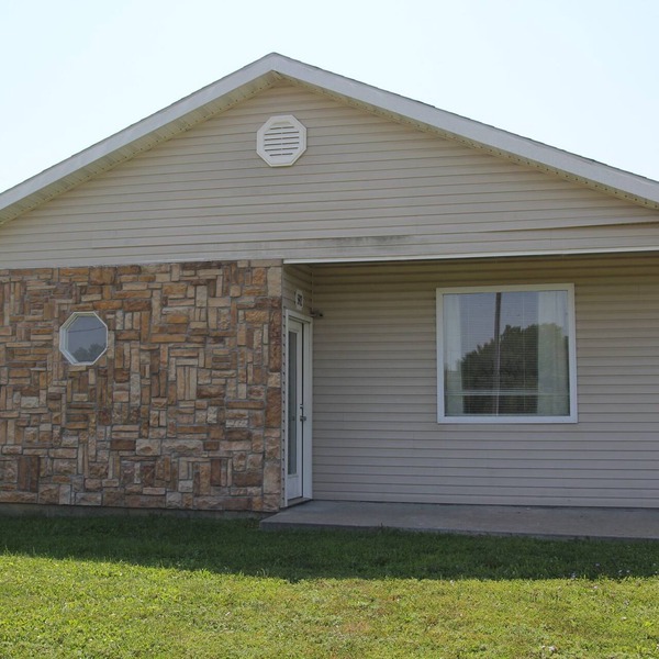 Pet Friendly Lodging Close to Whiteman AFB and Warrensburg