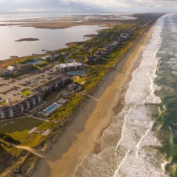 Pet-Friendly Outer Banks Resort with Spa & Restaurant