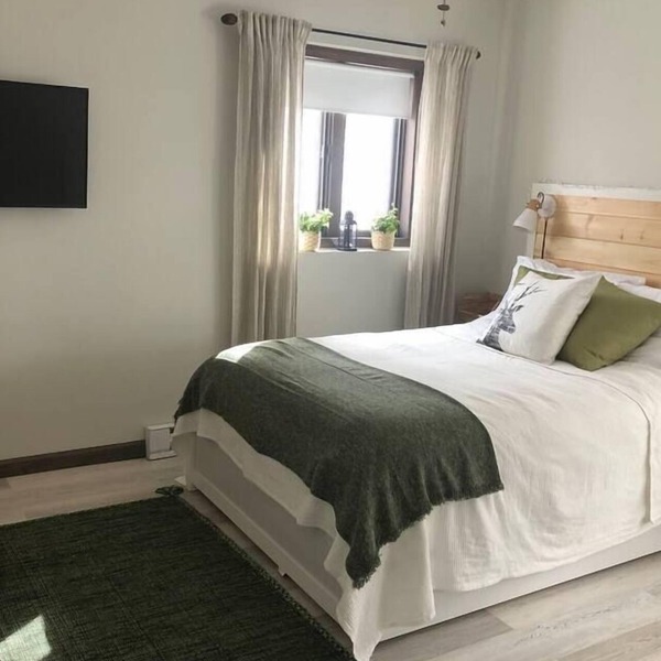 Pet Friendly Private Suite 5 min from Resort