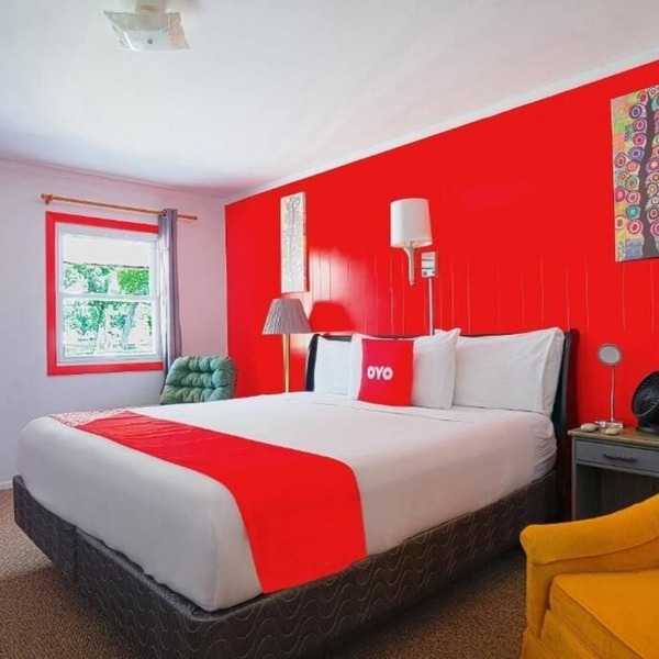 Pet-Friendly Room with Free Parking Close to Dairy Queen