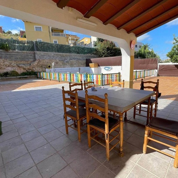 Pet-Friendly Villa with Pool