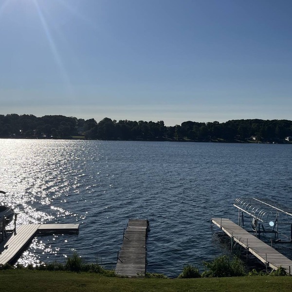 Picturesque Lake Front townhome minutes from Letchworth State Park
