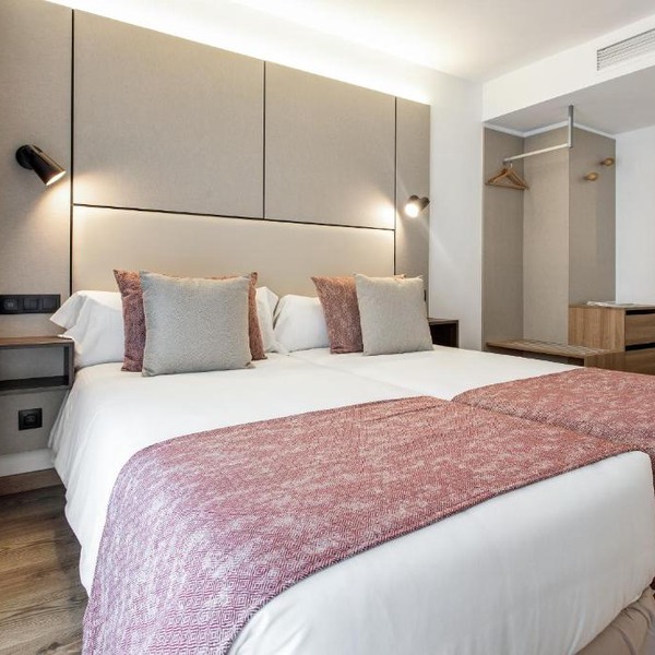 Pierre & Vacances Apartamentos Edificio Eurobuilding 2