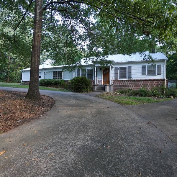 Pine Haven - Large Group - Baby & Pet friendly