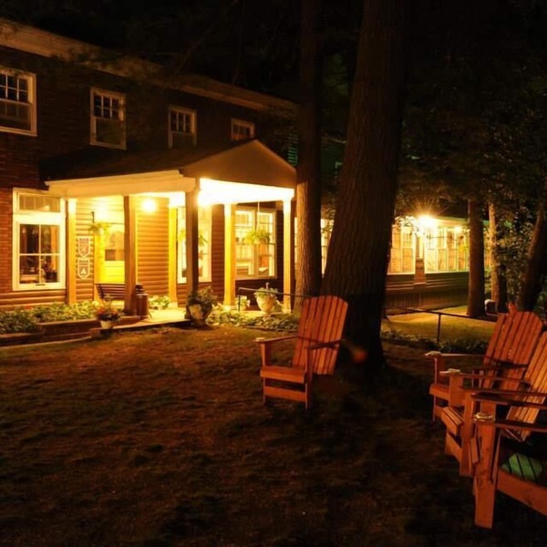 Pine Lodge