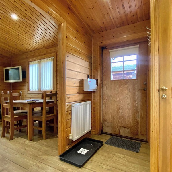 Pine Lodge - UK46279
