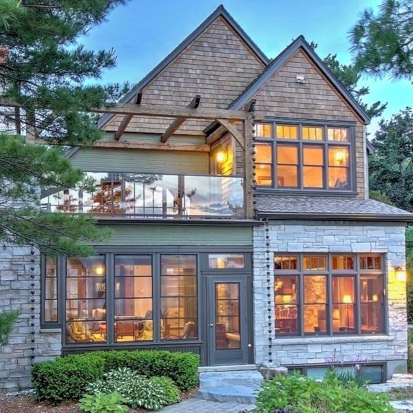 Pinepoint Lakefront Cottage- Ultimate Luxury In Southcott Pines!
