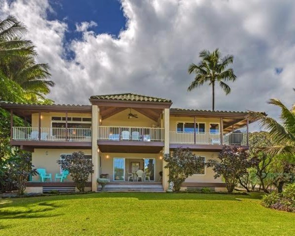 Pinetrees Beach Villa home