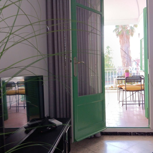 Piso Ideal Para Pasar Unos Días en Pareja, Amigos, Familia. Cerca de la Playa
