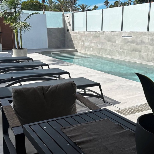Playa del Inglés Villa 5 minutes from the beach - POOL OF SALTS AND CLIMATE