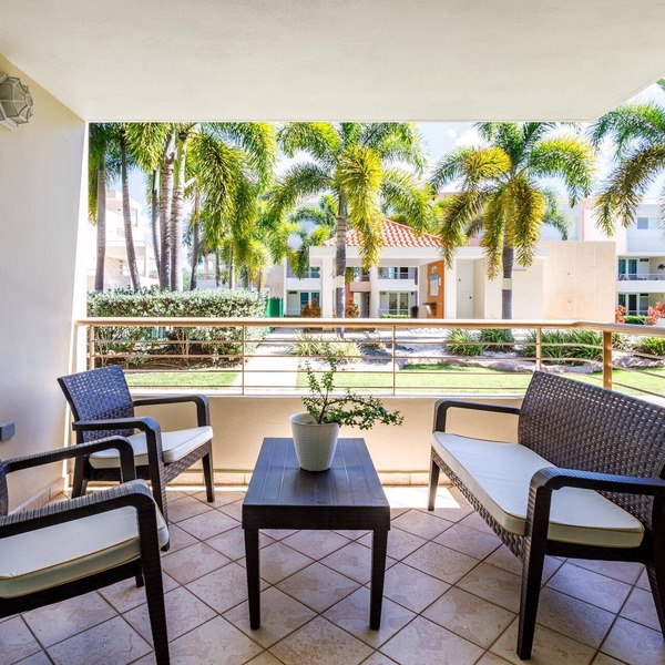 Playa El Combate, Perfect Place Garden Pool front!/Weekly and monthly discount!