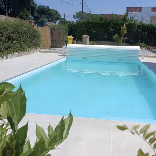 Pool and Nature Just 20km from Costa Brava Beaches