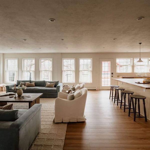 Pool, Hot Tub, Waterfront, Designer Finishes