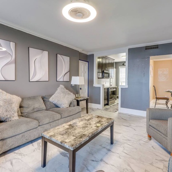 Poolside Fun! Waterfront Gem Near San Marco Square