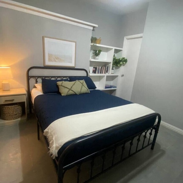 Precious 1Bed1Bath Space 15 mins to Bishop Arts