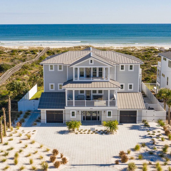 Premier Oceanfront Luxury Vacation Rental With Mediterranean Pool and Hot Tub