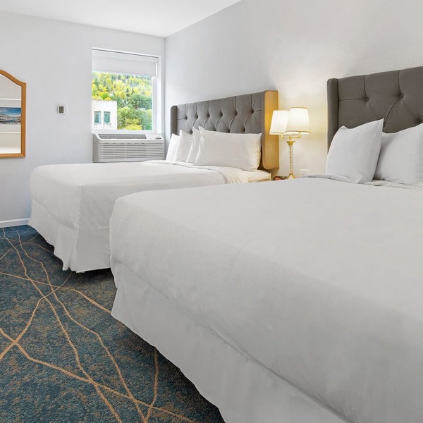 Premier Riverside Double King Room - Suite with Kitchen
