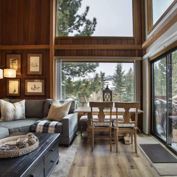 Premium 2 Bedroom Plus Loft Unit Steps from the Slopes