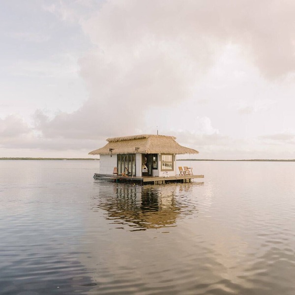 Premium Floating Bugalow by Stay Ombi in the Keys with Stunning Ocean Views.