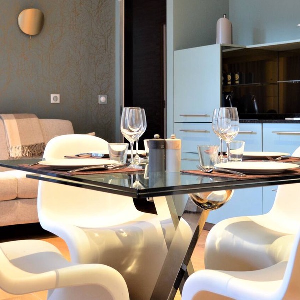 Prestigious apartment near the Hotel de ville A/C and Parking