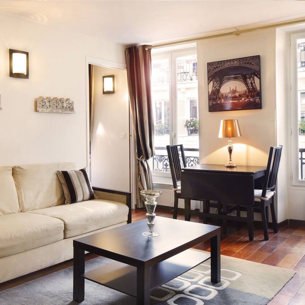 Prestigious Elegance Marais Apartment, AIR CONDITIONING,