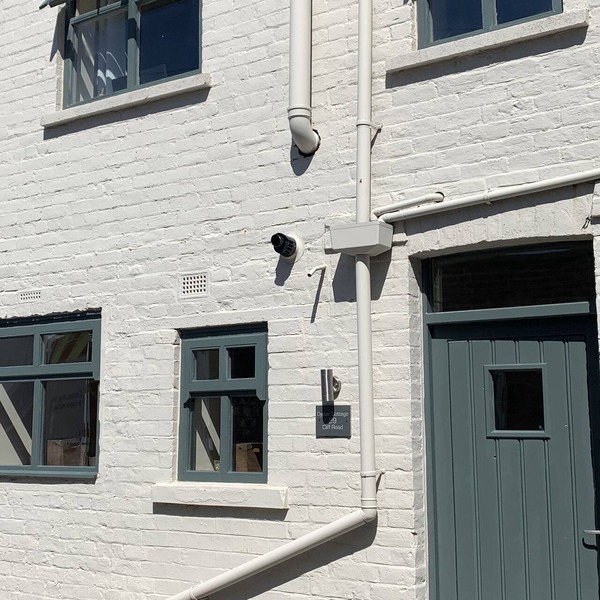 Pretty Seaside cottage, sleeps 4 ( dog friendly)