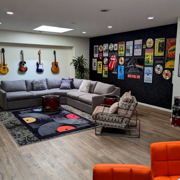 Prime Downtown Music Lovers Experience! Nostalgic Mid-Mod In Historic St Peter