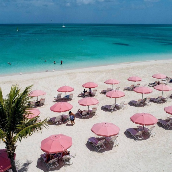 PRIME LOCATION on Grace Bay! The Plaza at Ocean Club West