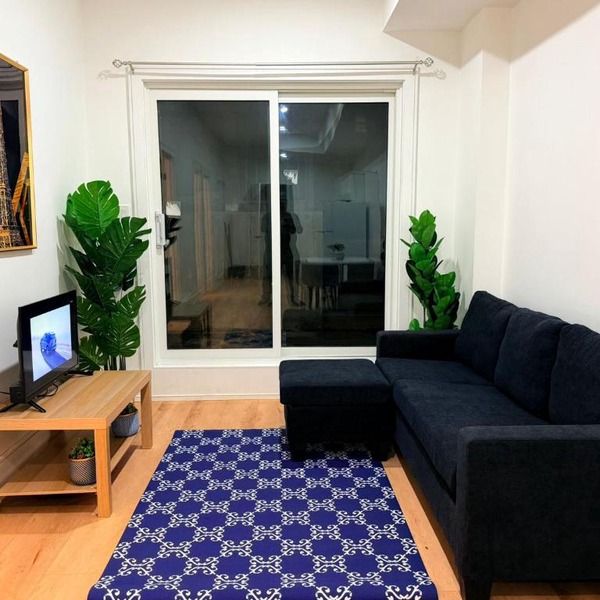 Private 2-Bedroom Basement Suite with Patio, Free Parking & Laundry