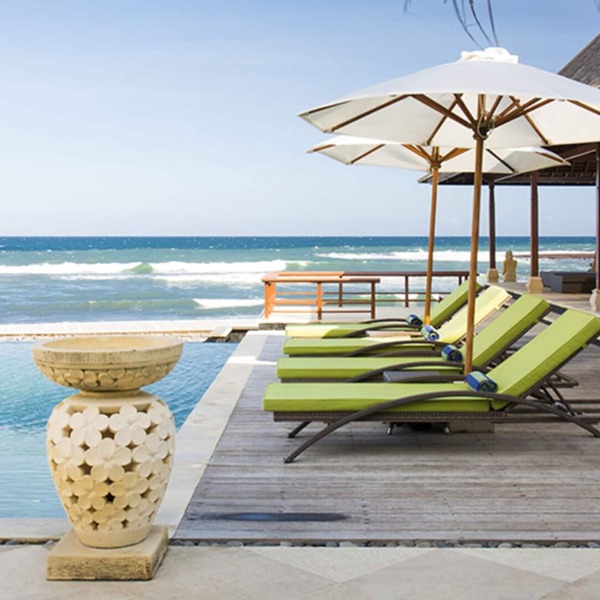 Private Beachfront Escape – Bali Villa 1115