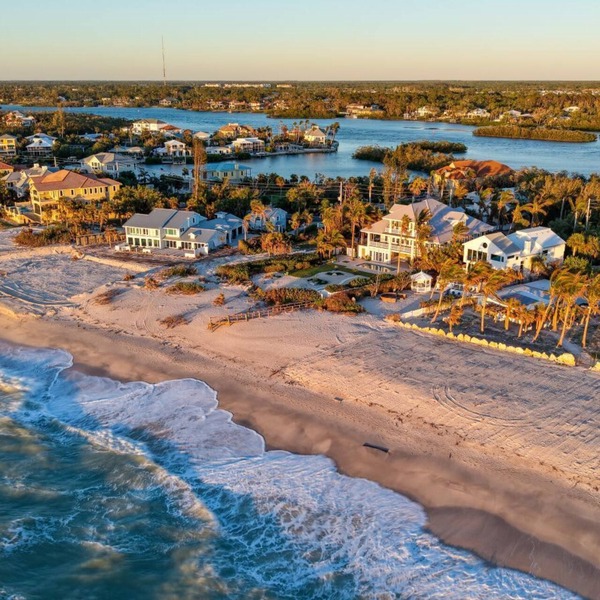 Private beachfront estate on Casey Key by LUXVP