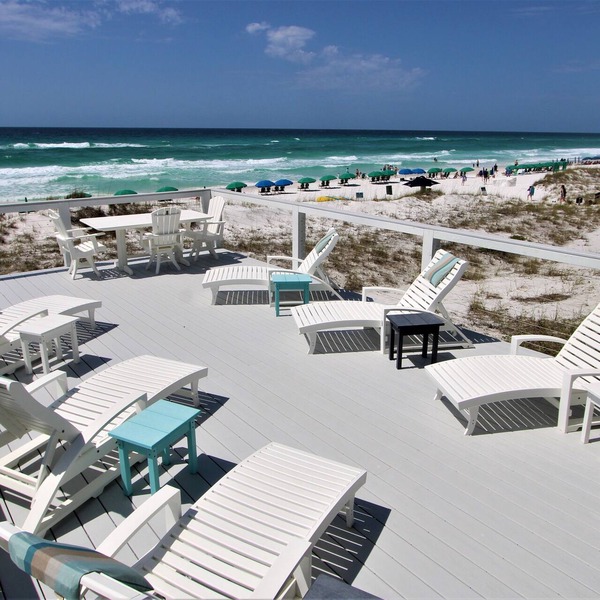 Private Beachfront Home, Swimming Pool, Kayak, Paddle Boards & Free Chair Set Up