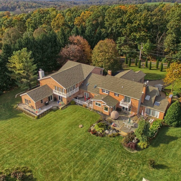 Private Berks County Estate ~ Overlooking Kutztown And Surrounding Lehigh Valley