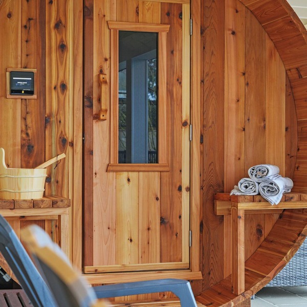 Private Cedar Sauna Retreat - Kitchenette, King Bed, Kids & Pets OK - Deep Cove