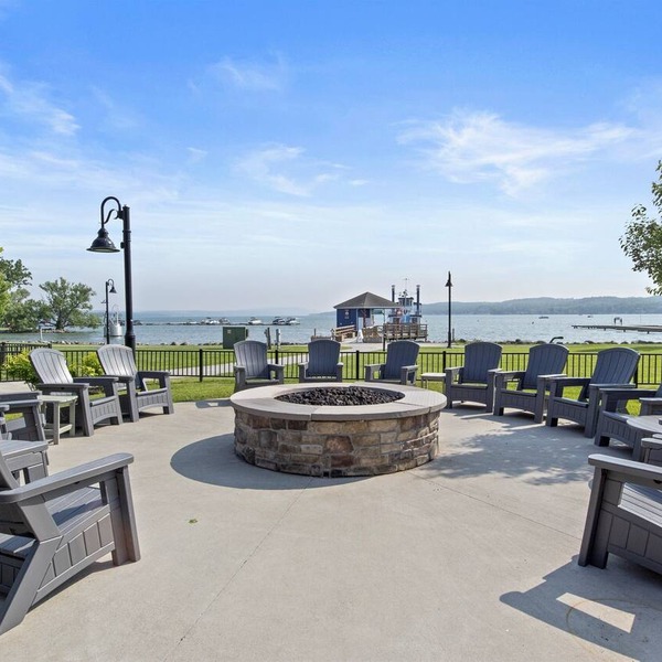 Private Condo | CDGA Lake | Seasonal Hot Tub/Pool