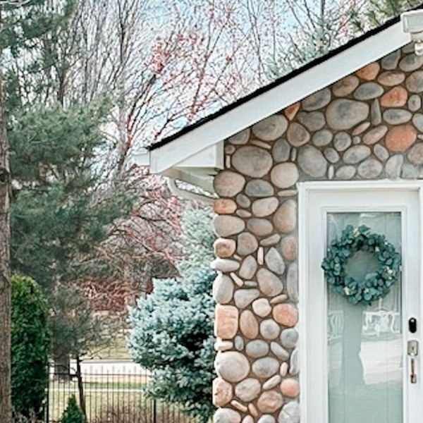 Private Cottage - 1 BD, 1BA + Kitchen + TV Room - Eagle, ID