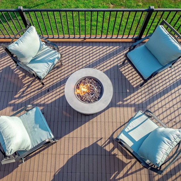 Private Deck | Downtown | Arcade | Walk to River