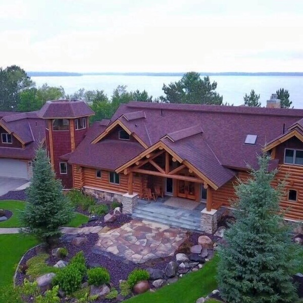 Private, Exclusive Lodge on Woman Lake with Beautiful Views