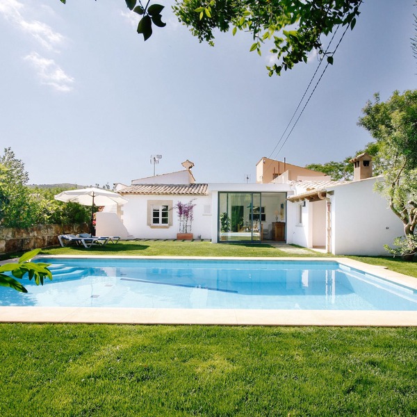 Private Grounds, Walking Distance to Puerto Pollensa, New PS5, Bikes