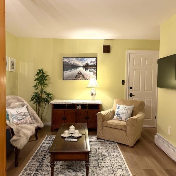 Private Guest Suit-Self Checkin-Near Downtown