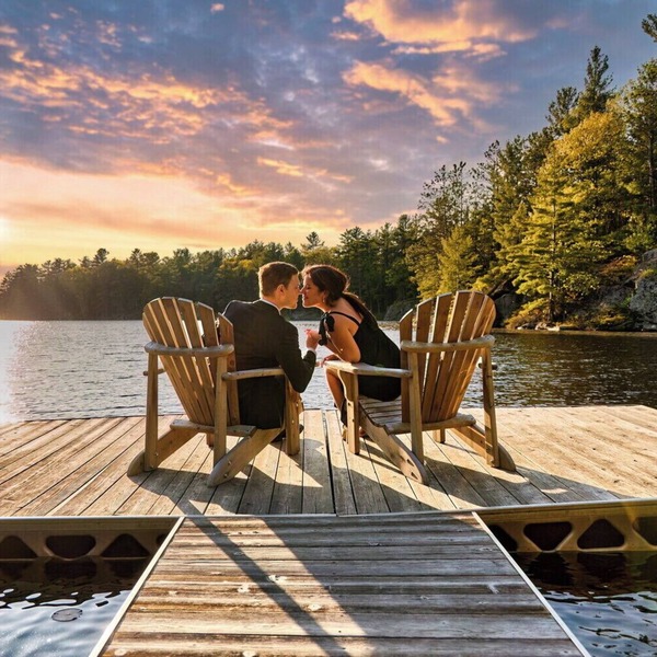 Private & Modern Muskoka Lakefront Cabin