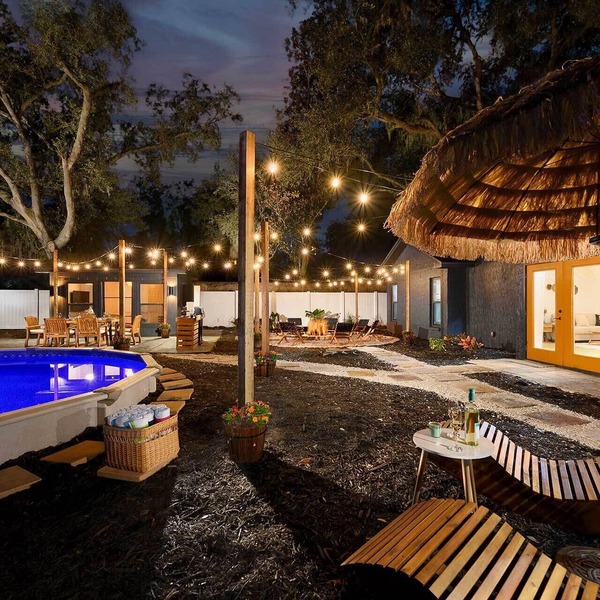 Private Pool & Hot Tubs: Luxe Brandon Oasis!