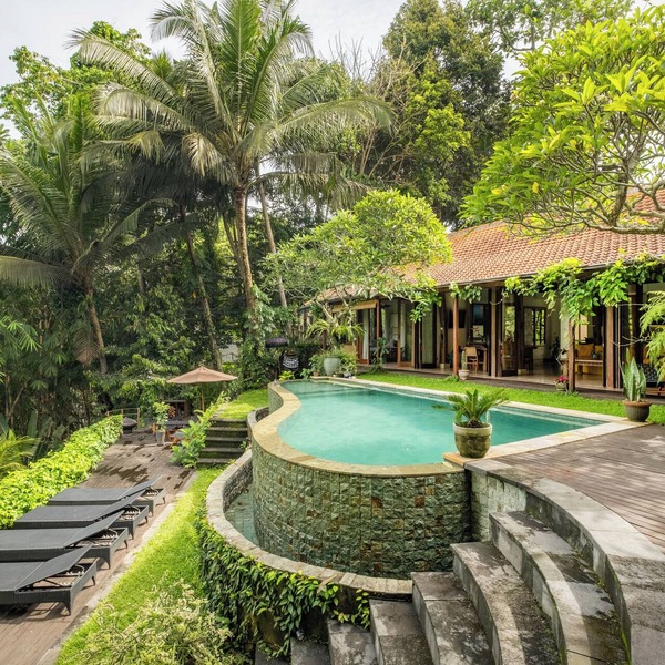 Private Pool Villa in ubud with Jungle View