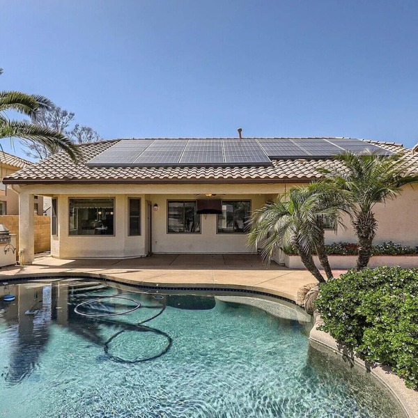 Private Poolside Paradise
