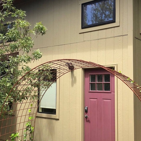 Private Stand Alone Studio Casita Near Oak Creek and Crescent Moon Ranch Park