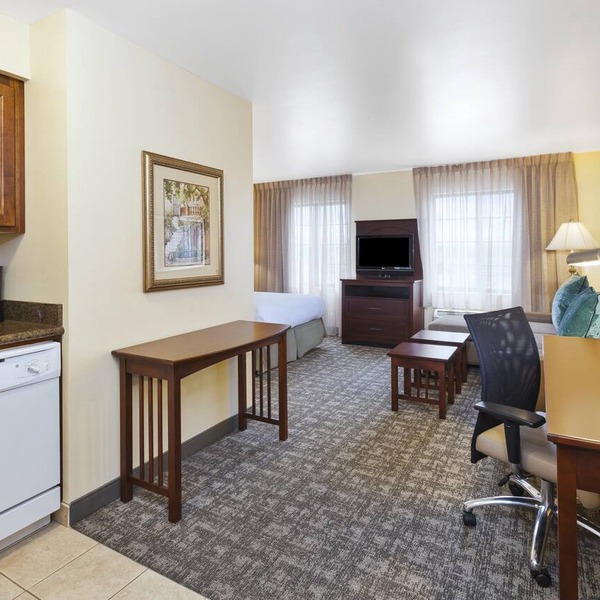 Private Studio. Free Breakfast. Near Michigan State University.