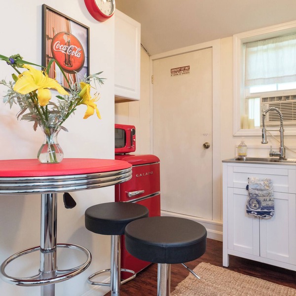 ✨Private Studio w/Loft Center Historic Carlisle✨