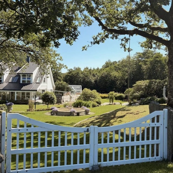 Private Villa for 15, Hot Tub, Sauna & Boat – Near Preikestolen