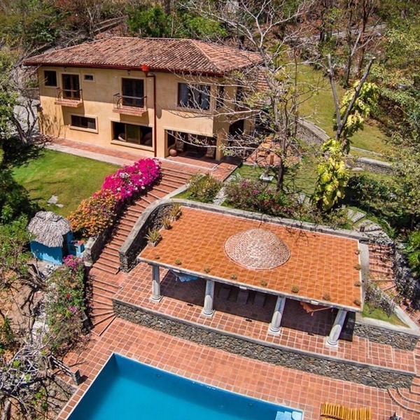 Private Waterfront Home on Laguna de Apoyo with Infinity Pool